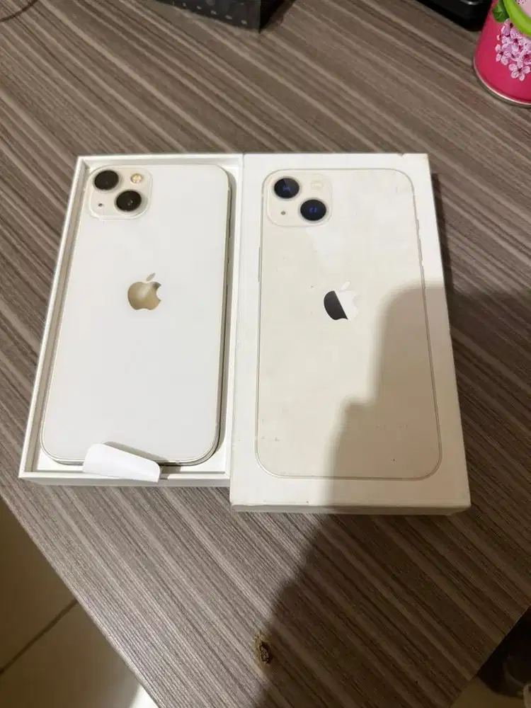 Iphone 13 128GB fulset mulus garansi on sampe des