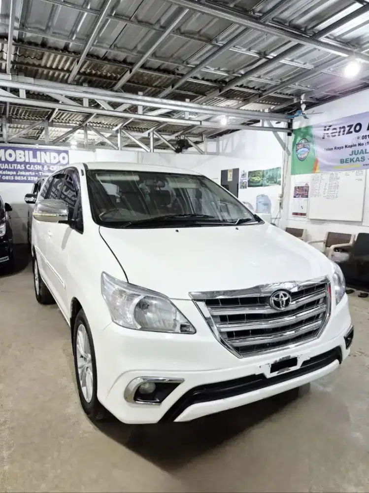 Innova G 2.0 a/t 2015 dp 10 jt ang 4,4