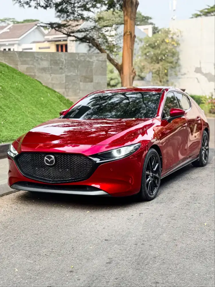 [Cash] Mazda 3 Hatchback