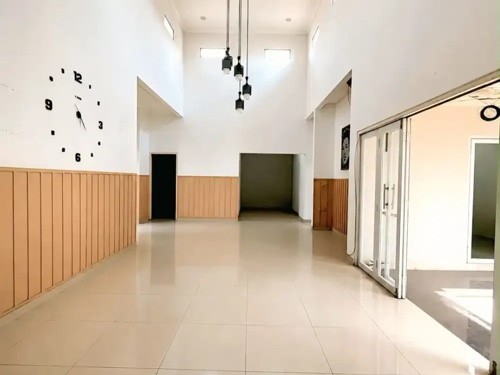 Rumah Sirkulasi Udara Bagus Komplek Margahayu Raya