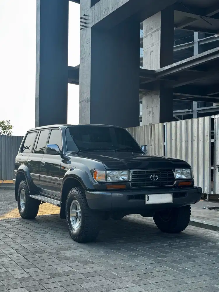 [KONDISI ANTIK] Toyota Land Cruiser VXR 80 1997