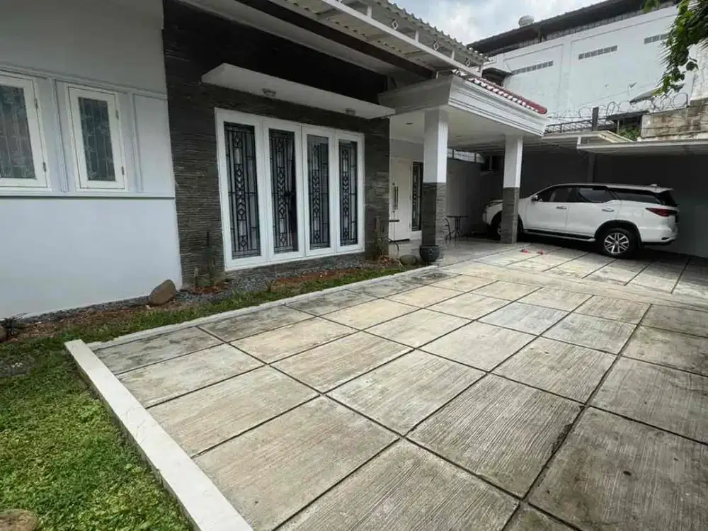 Rumah di jln bungur kemang Jakarta Selatan