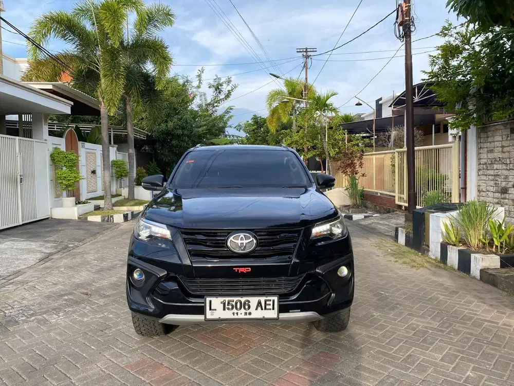 TOYOTA FORTUNER TRD VRZ 2.4 SOLAR MATIC 2019