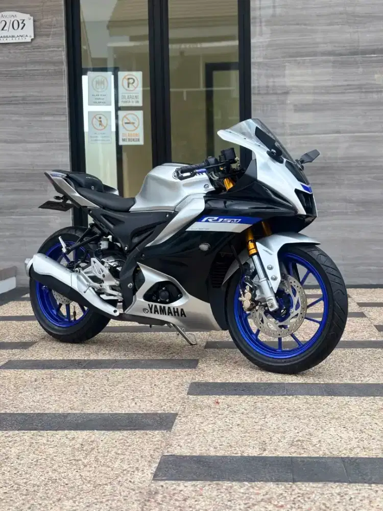 Obral‼️R15M Abs QS 2022 V4.Odo 6rb KM.Nopol L Surabaya.