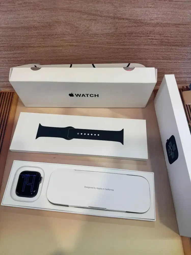 Apple Watch Series SE Gen 2 40mm Midnight Ex iBox Bh 96% Lengkap Ori