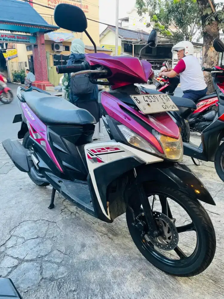 Yamaha Mio M3 orian pink