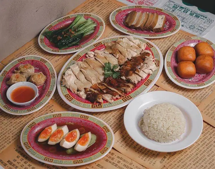 LOWONGAN WAITER / COOK / STEWARD