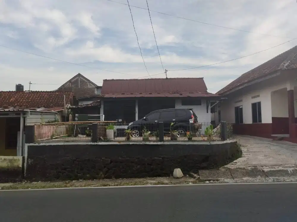 DIJUAL RUMAH PINGGIR JALAN RAYA PURWOKERTO