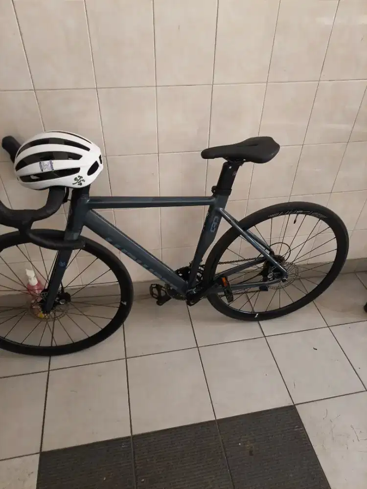 Element FRC 50 CRD Size 52 Road Bike Disc Hydraulic Mulus Like New