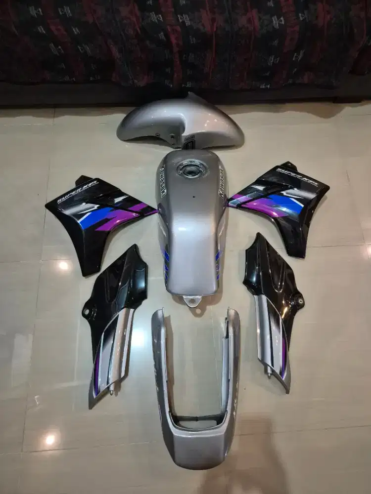 Body set ninja r/ss silver