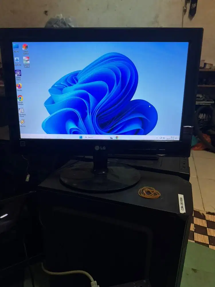 monitor LG 19 in wide .