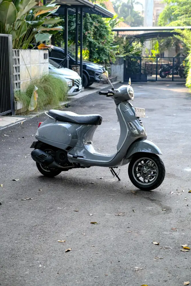 VESPA LX 125 IGET 2023