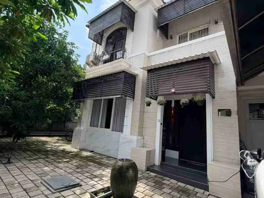 RUMAH MEWAH 2 LANTAI DI CLUSTER MADRID, FURNISHED LENGKAP