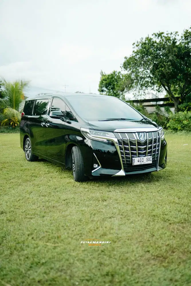 ALPHARD G ATPM TSS 2022 BLACK ON BEIGE