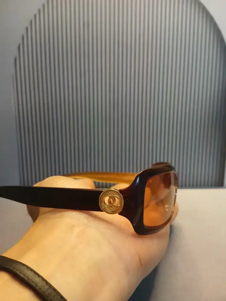 Chanel sunglasess vintage