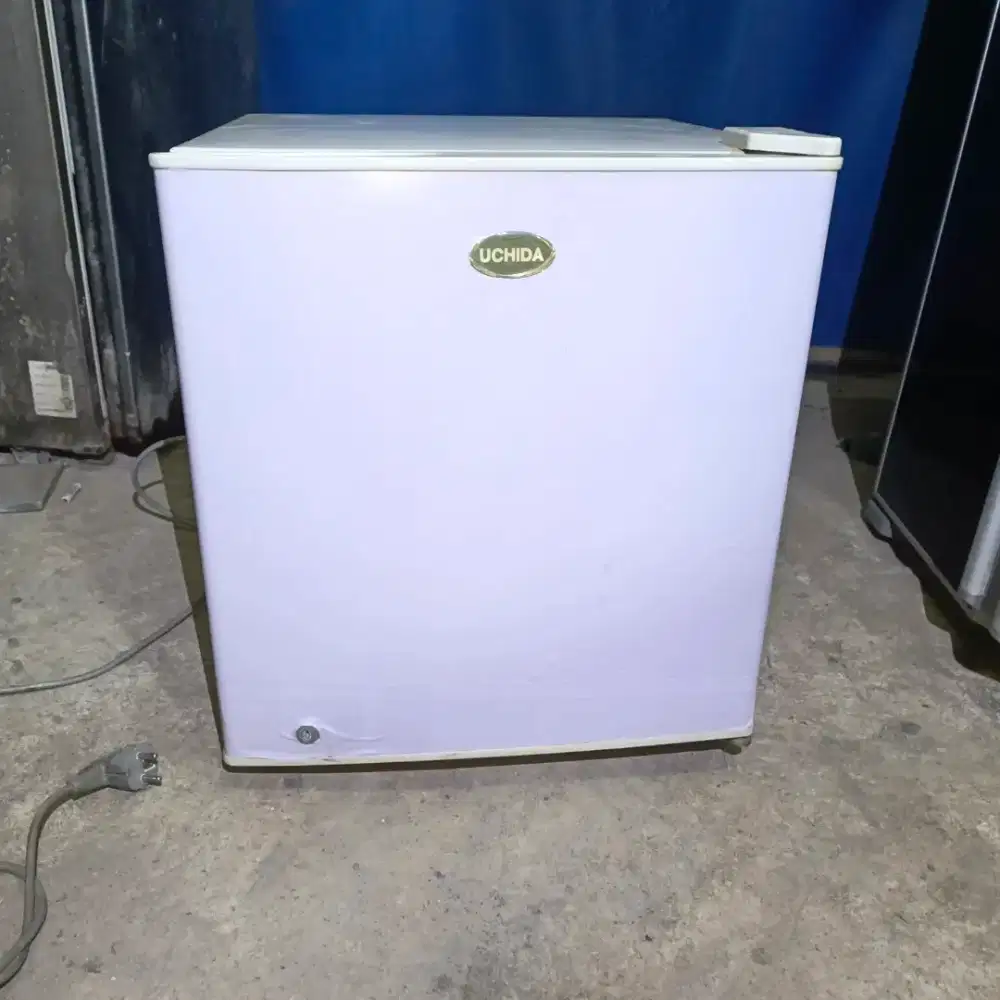 Kulkas minibar kost ex apart