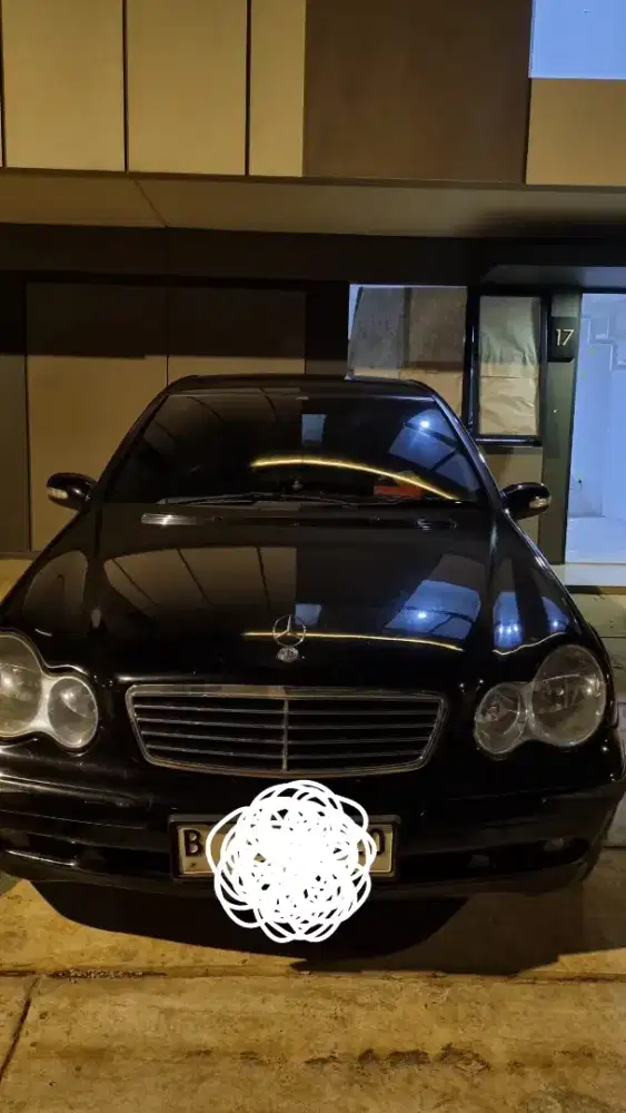 Mercedes-Benz C180 Automatic – Kondisi Istimewa, Siap Pakai
