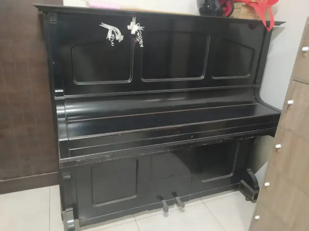Piano Clasik W Naessens & co
