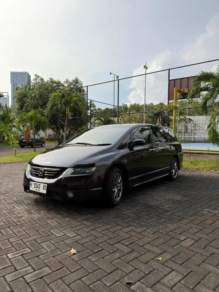 HONDA ODYSSEY ABSOLUTE+ RB 1 TAHUN 2004