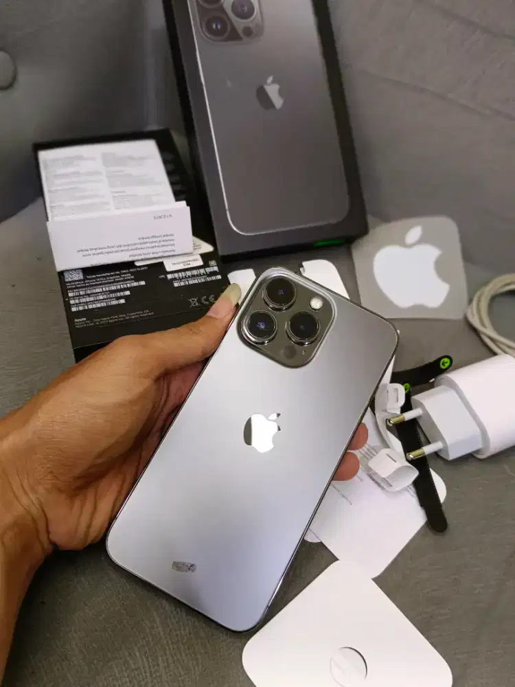 iPhone 13 pro 256gb iBox