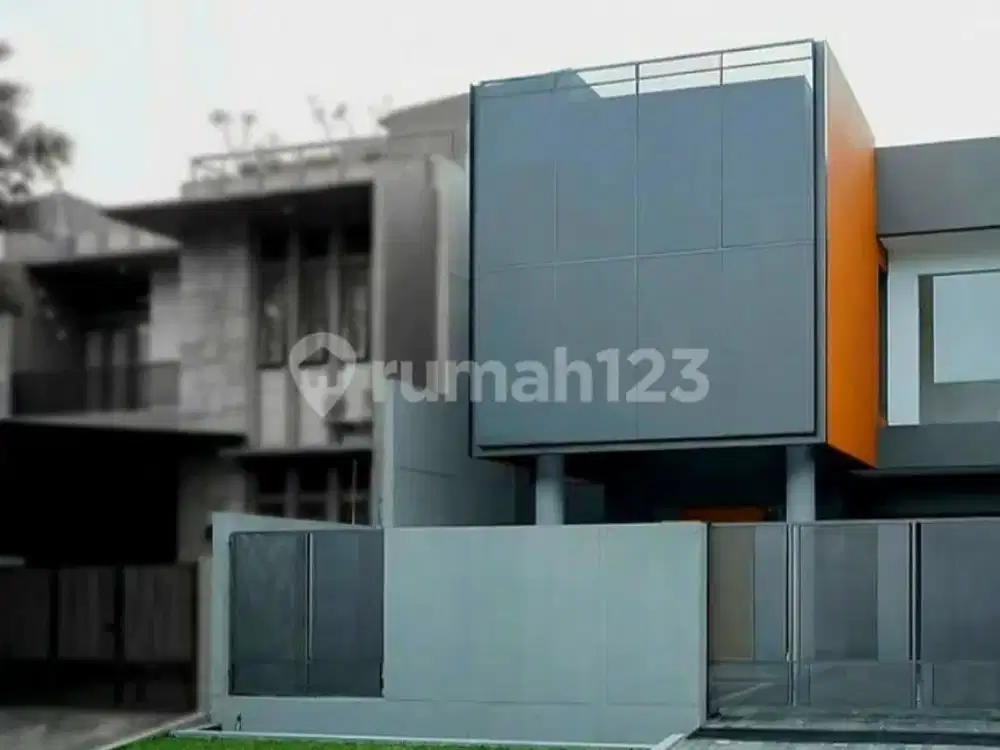 Rumah Mewah Mekarwangi Dekat Singgasana Pradana, Tol Moh Toha Bandung