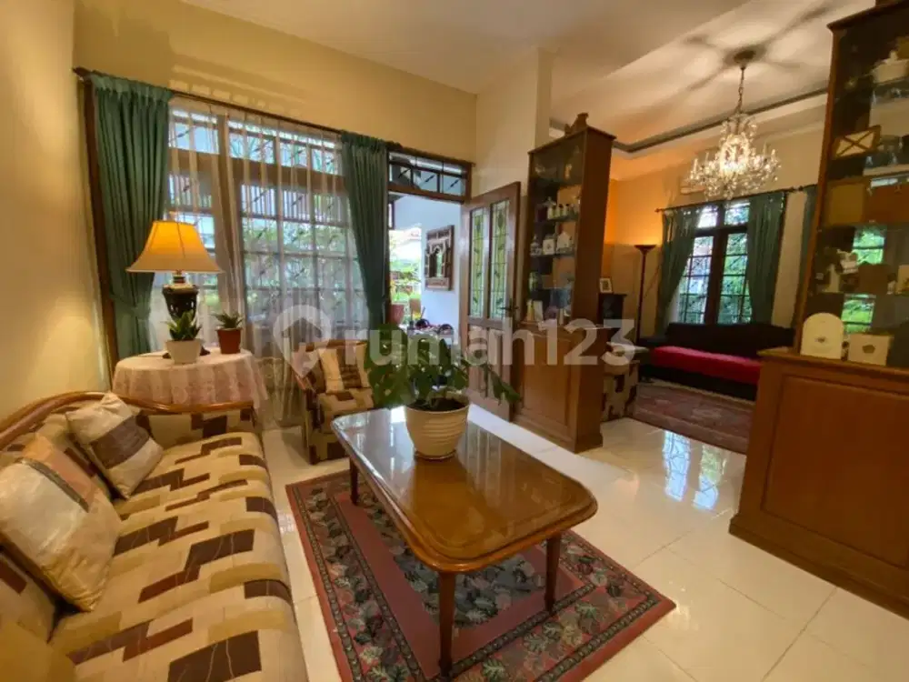 Rumah Asri Griya Mas Pasteur Dekat Gunung Batu Bandung