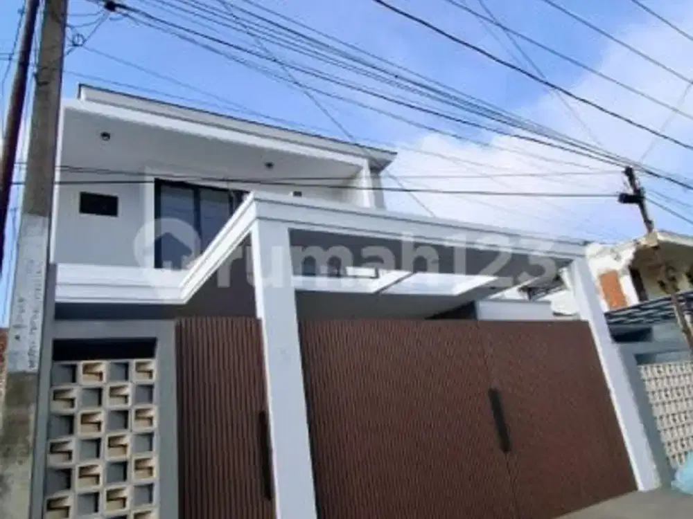 Rumah Kekinian Riung Bandung Cipamokolan Dekat Metro Margahayu Bandung