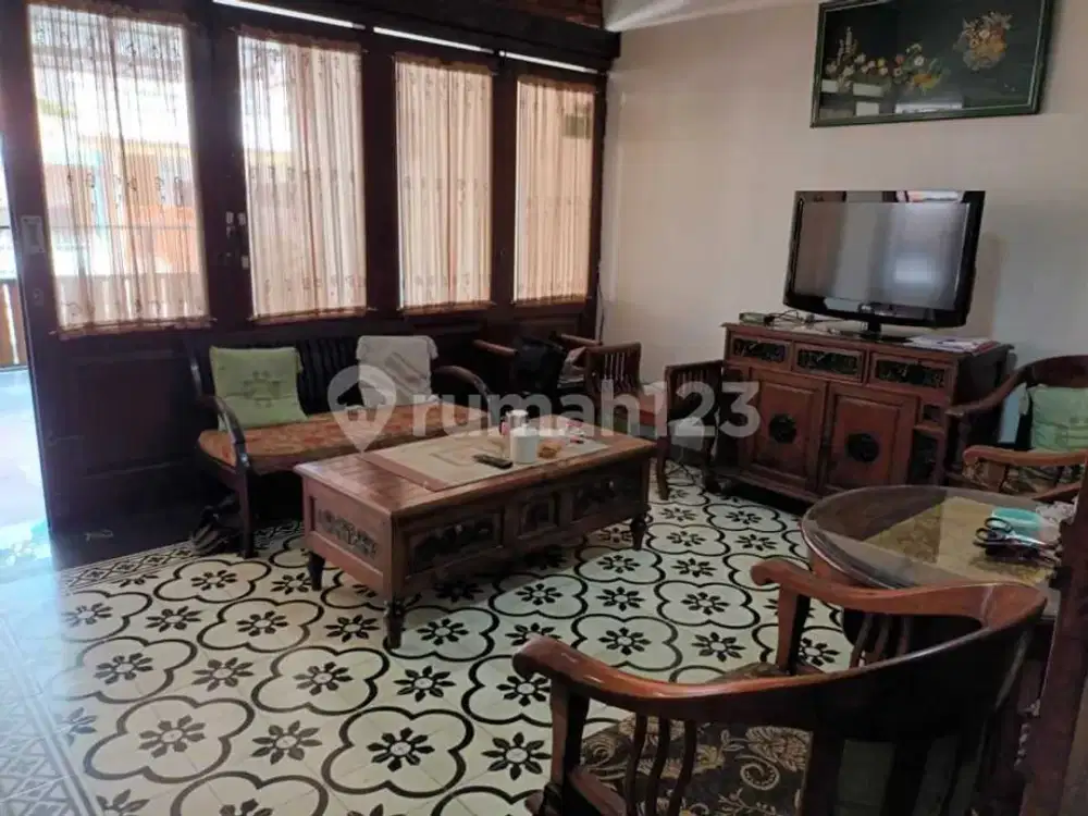 Rumah 3 Lantai Pharmindo Dekat Kebon Kopi Cimahi , Cijerah Bandung