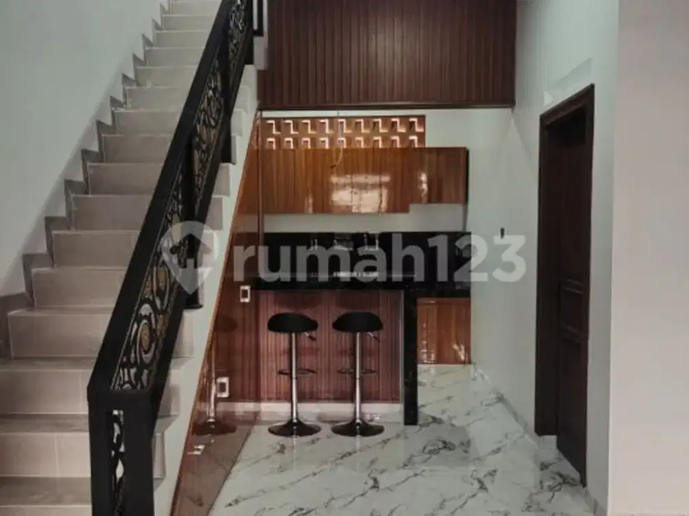 Hitung Tanah Saja !!! Rumah Cantik Panorama Lembang