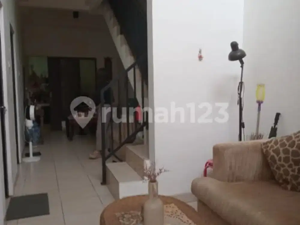 Rumah Kiarasari Kiaracondong Dekat Ciwastra Bandung