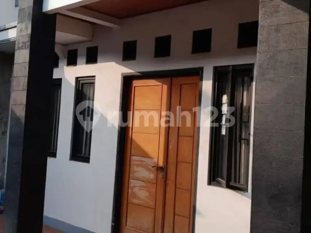 Rumah Minimalis Cijagra Dekat Buah Batu, Batununggal Bandung