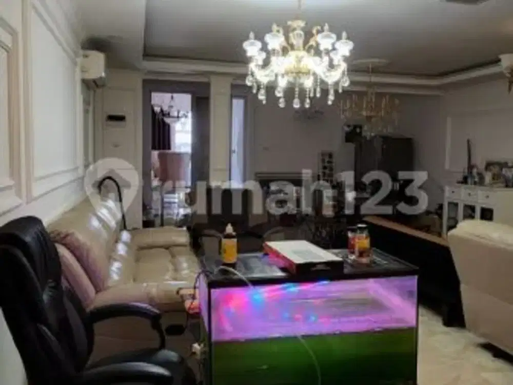 Rumah cantik citra gran cibubur Bekasi