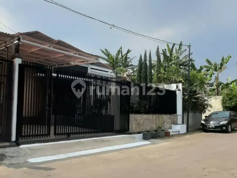 Rumah Gegerkalong Dekat Pondok Hjau Bandung