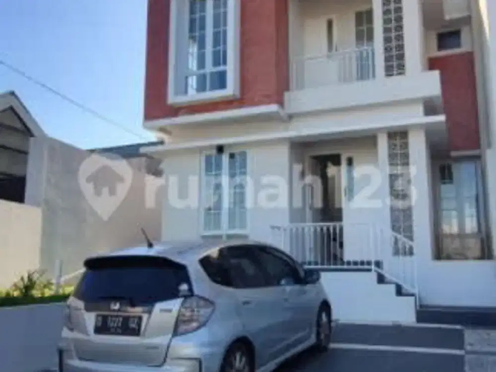 Rumah Keren Di Sariwangi Dekat Ciwaruga, Gegerkalong Bandung