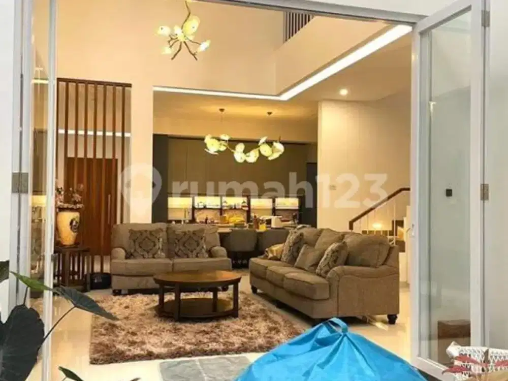 Rumah bagus mewah Sangkuriang sayap dago bandung