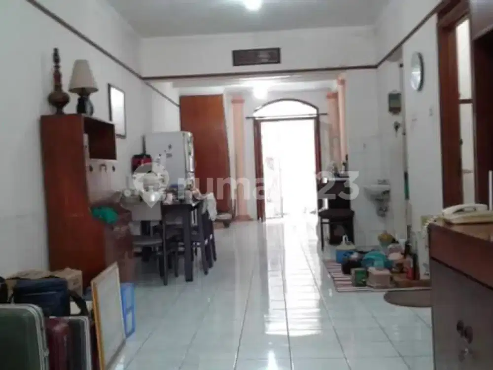 Rumah kota mas kolonel masturi, padasuka cimahi utara