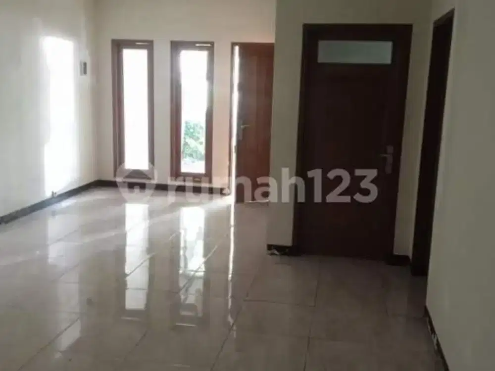 Rumah turangga buah batu dekat gatot subroto, bandung