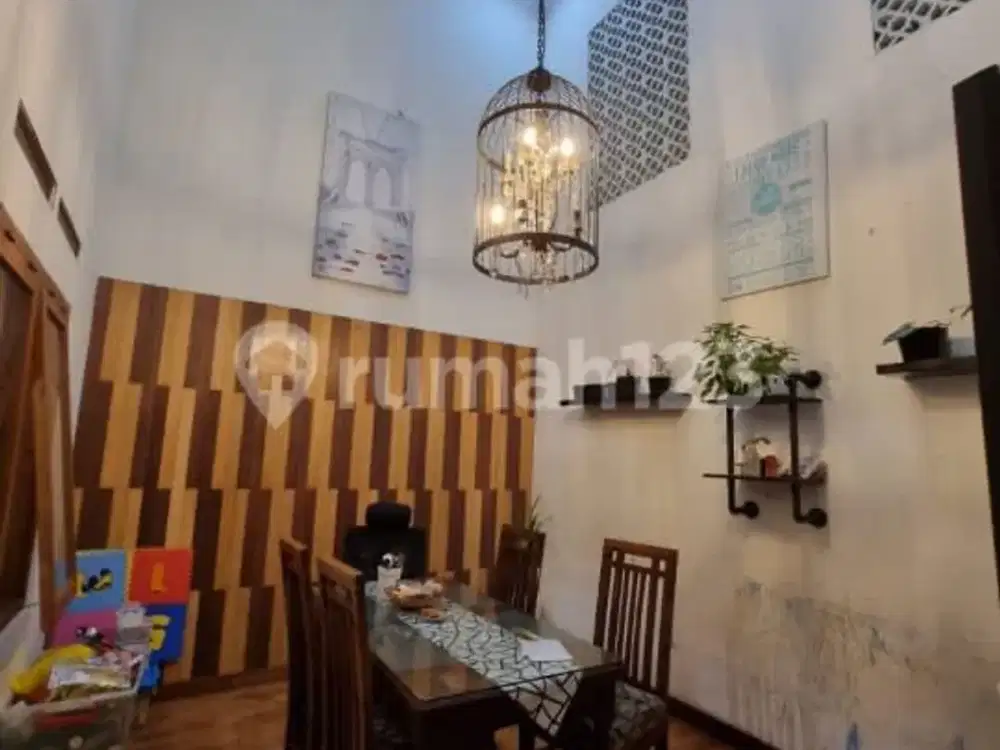 Rumah Bagus di Antapani Dekat Arcamanik Bandung