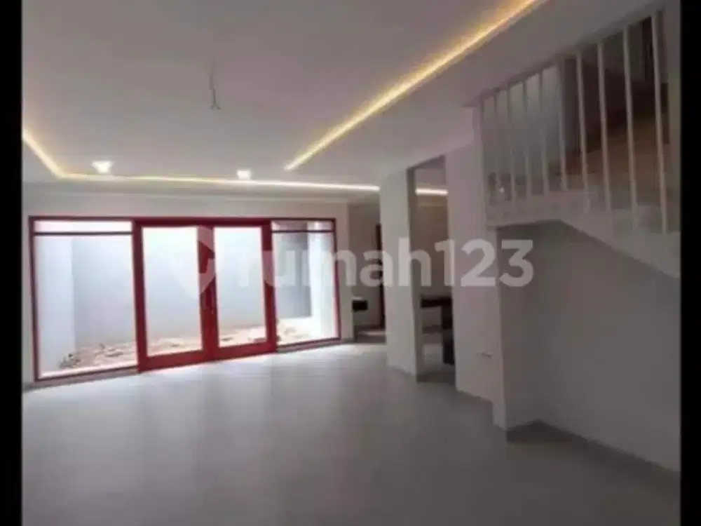 Rumah Baru Sumbersari Dekat Holis, Caringin Bandung