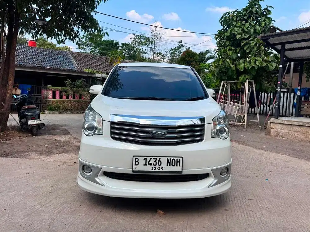 Toyota Nav1 2014 Bensin