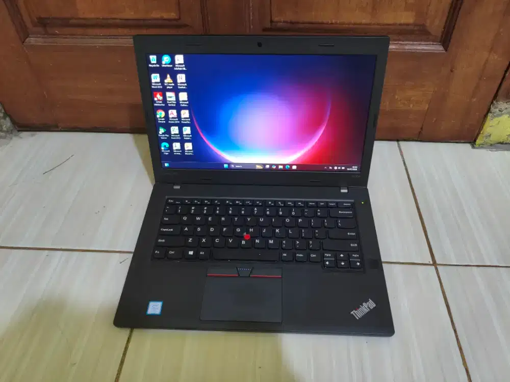 Laptop Lenovo Thinkpad T470 core i7 gen7 Ram 8gb SSD 240gb Double VGA