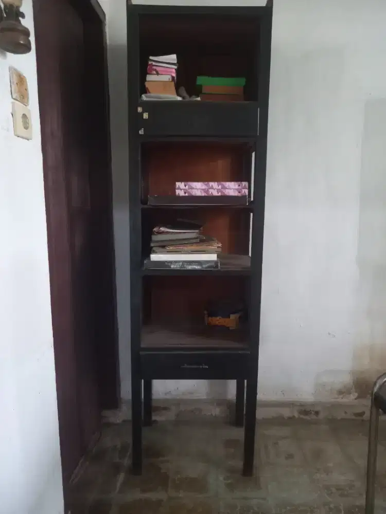Rak Buku ( jadi Lemari juga bisa )