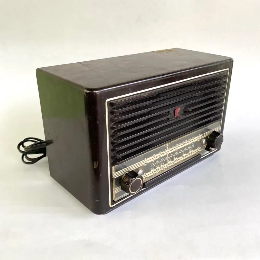 Radio tabung NFS