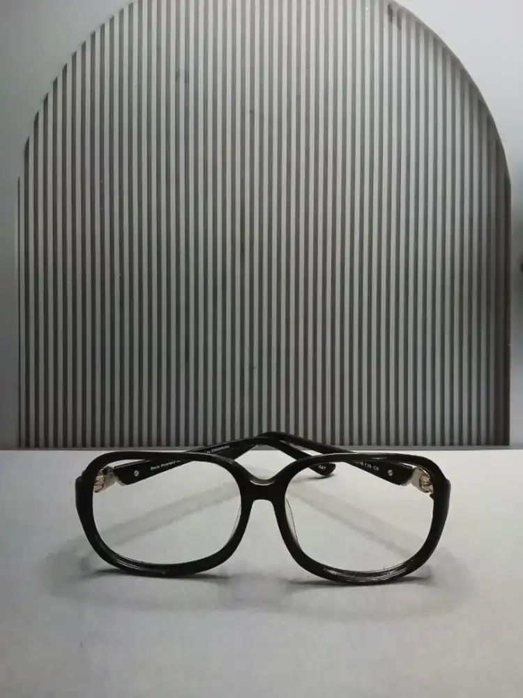 Frame bonia vintage