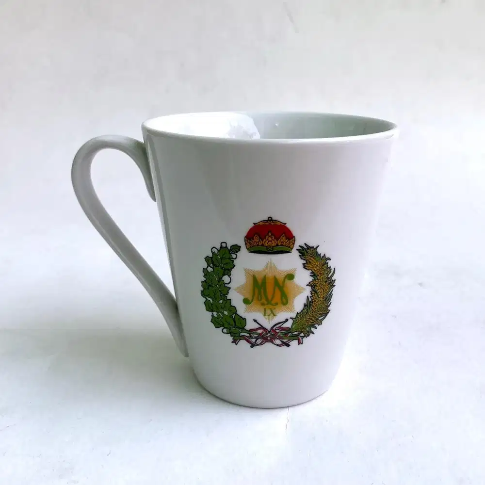 Mug Mangkunegaran