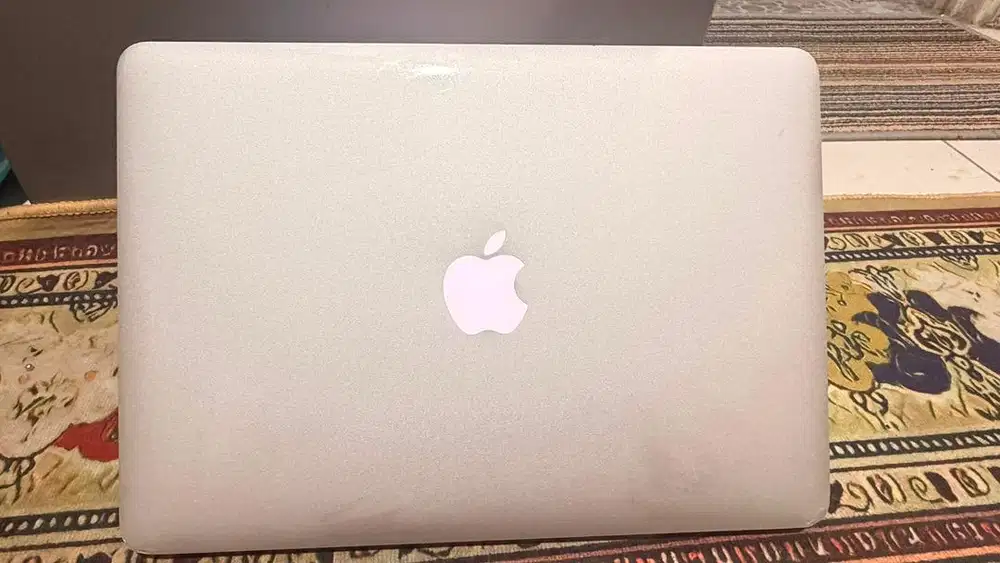 Macbook air IBOX 2017 128gb 8gb