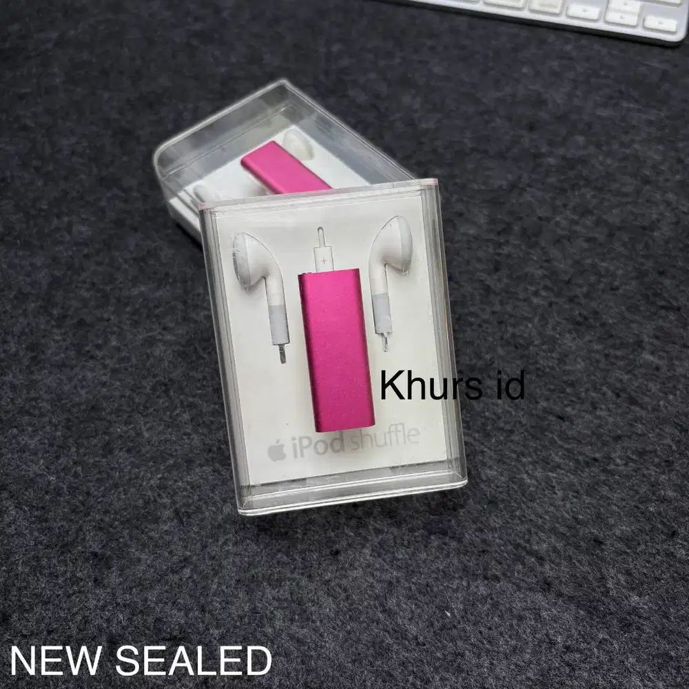 ipod shuffle 3rd gen 4gb pink bnib - rare apple collection