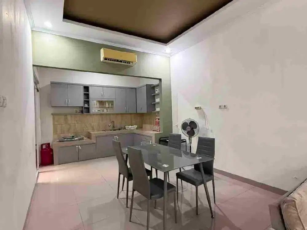 rumah bagus 2 lantai siap huni full furnished dekat sekolah di harapan indah bekasi