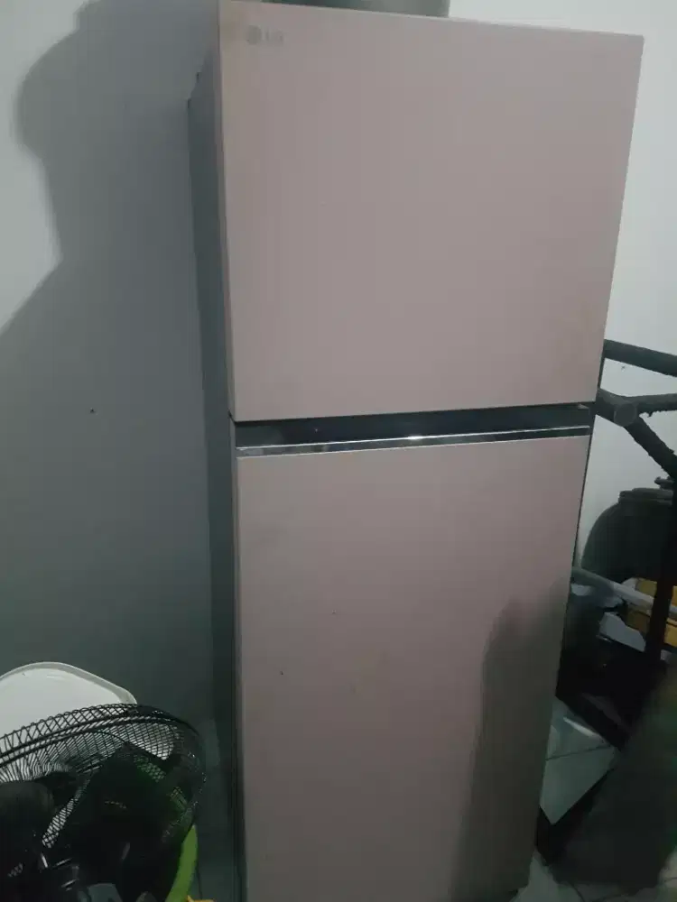 Kulkas LG 2 pintu