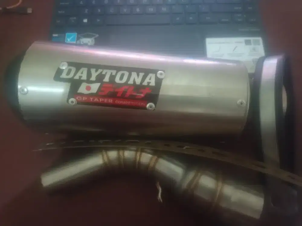 silencer knalpot daytona gp taper